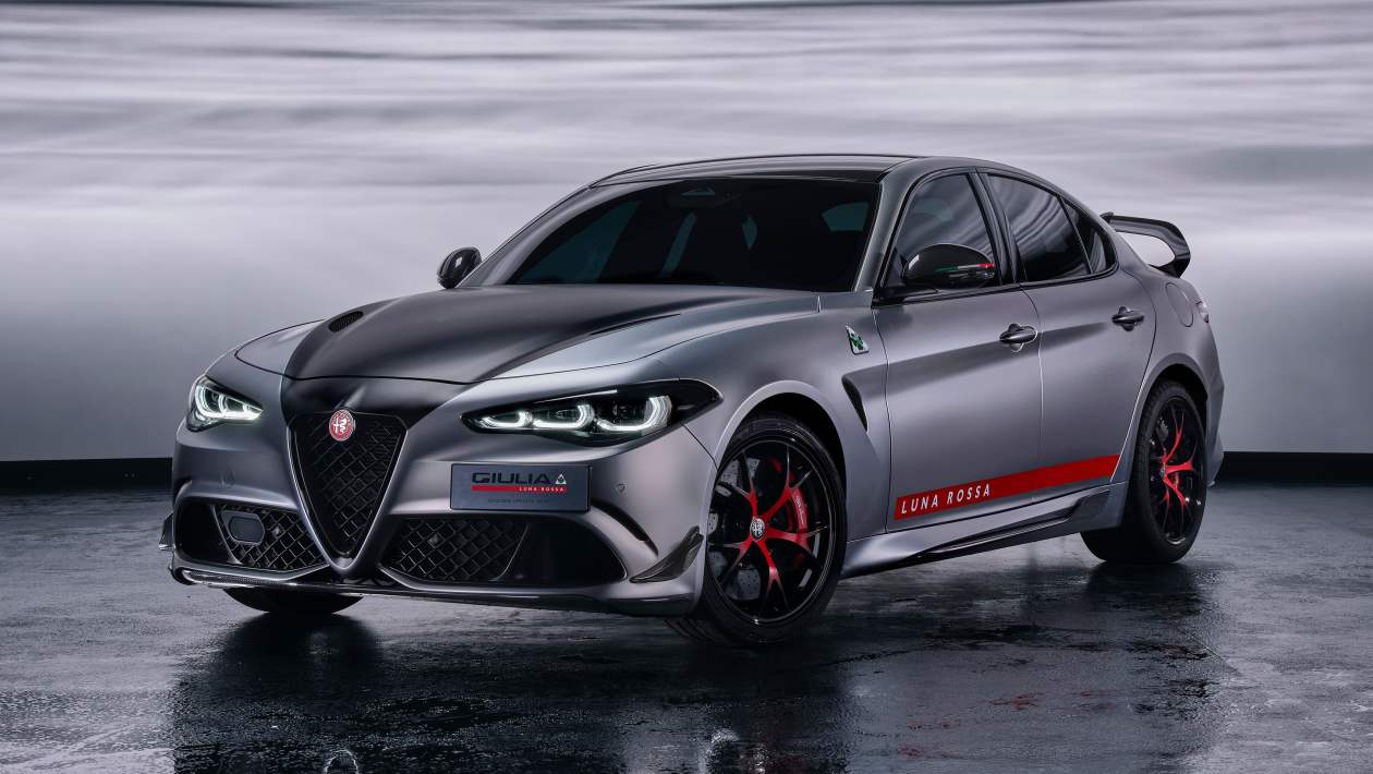 New Alfa Romeo Giulia Quadrifoglio Luna Rosa 2026 - pictures | Auto Express